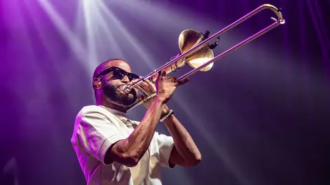 TROMBONE SHORTY & ORLEANS AVENUE - LETS GO GET EM TOUR